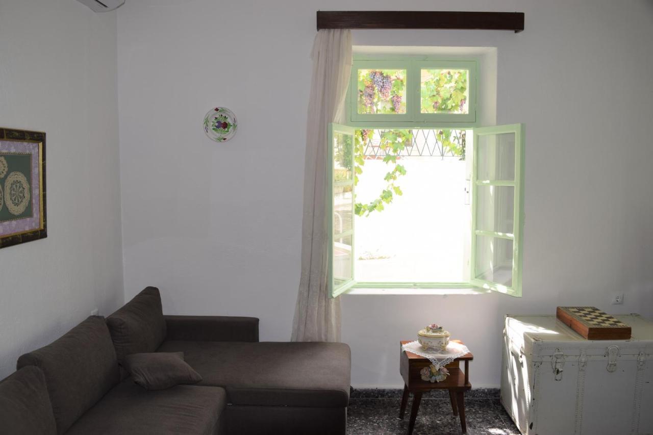 Village Home In Paradeísion Dış mekan fotoğraf